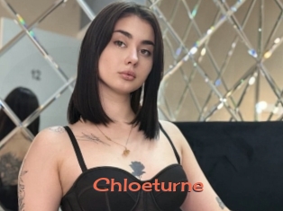 Chloeturne