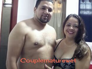 Couplematurewet
