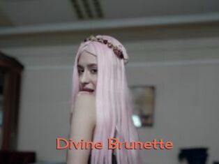 Divine_Brunette