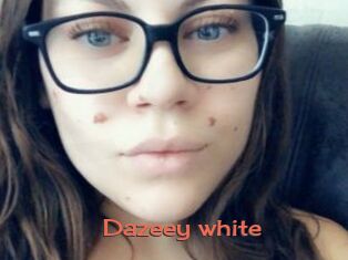 Dazeey_white