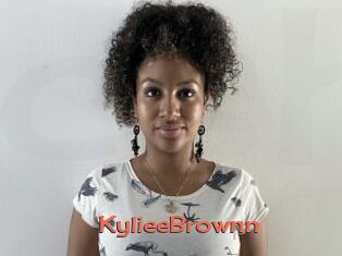 KylieeBrownn