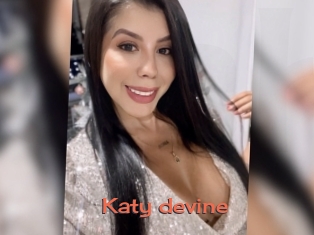 Katy_devine