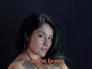 Lola_bony