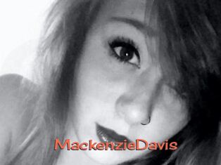 Mackenzie_Davis