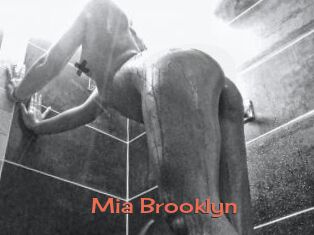 Mia_Brooklyn