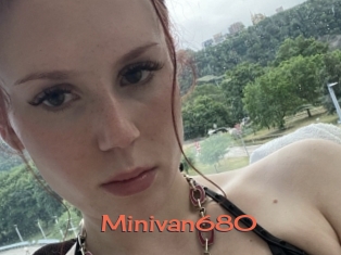 Minivan680