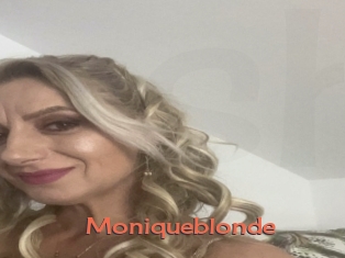 Moniqueblonde