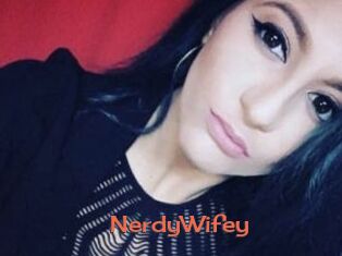 NerdyWifey