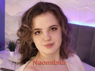 Naomiblur
