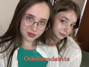 Odeliaandsilvia