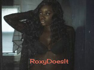 RoxyDoesIt