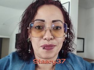 Staacy37