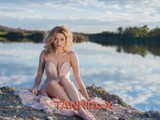 TANNIAxX