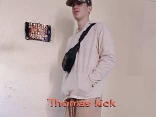 Thomas_kick