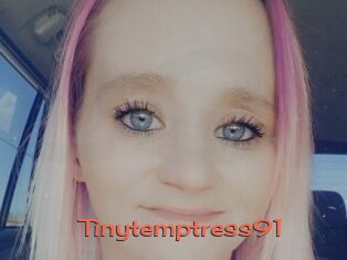 Tinytemptress91